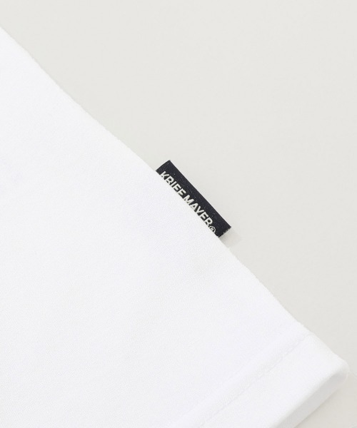 KRIFF MAYER(クリフメイヤー)の「【接触冷感・吸水速乾・毛玉防止】スヌーピープリントT(サーフ)(Tシャツ/カットソー・メンズ・チャコール/オフホワイト/ライトグリーン/ネイビー/イエロー・X-LARGE/LARGE/MEDIUM)」の16枚目の写真