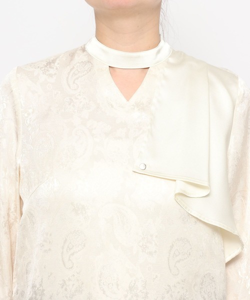 HARE（ハレ）の「ツヤジャガードフレアスリーブブラウス(HARE)（シャツ/ブラウス・レディース・オフホワイト/ブラック・FREE）」の17枚目の写真