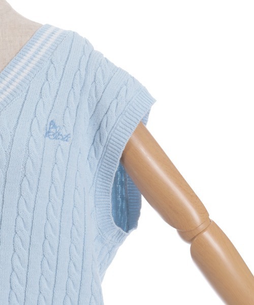 axes femme（アクシーズファム）の「刺繍入りチルデンニットベスト（ベスト・レディース・サックスブルー/チャコール/キナリ・FREE）」の20枚目の写真