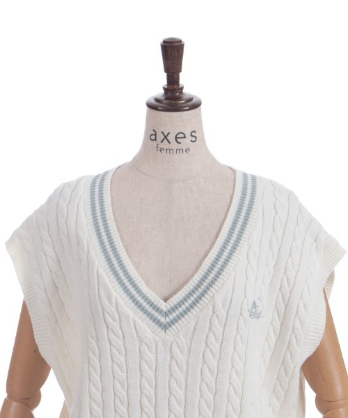 axes femme（アクシーズファム）の「刺繍入りチルデンニットベスト（ベスト・レディース・サックスブルー/チャコール/キナリ・FREE）」の16枚目の写真