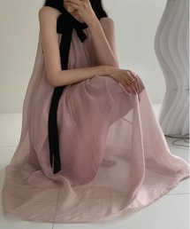FREE STYLISTS（フリー スタイリスト）の「YUGA_YGMC Halter neck chiffon flared dress（ドレス）」