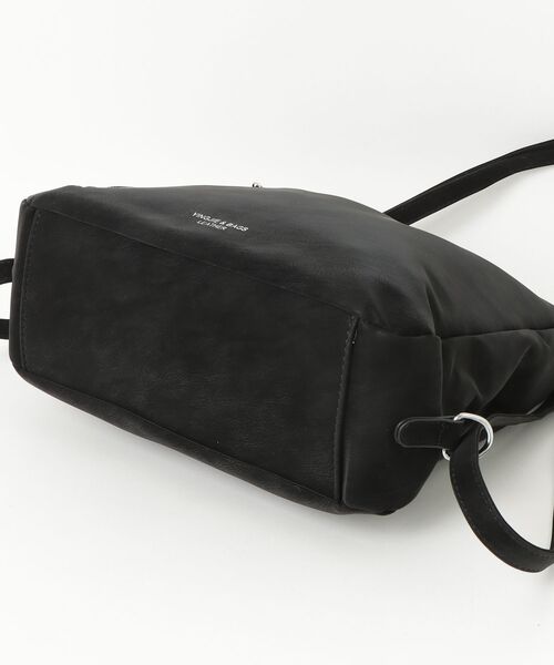 SALTMINT（ソルトミント）の「Y2K ポーチチャーム付きスエードコンビ バッグ/2WAY（ショルダーバッグ・レディース・ブラック/ダークブラウン・FREE）」の12枚目の写真