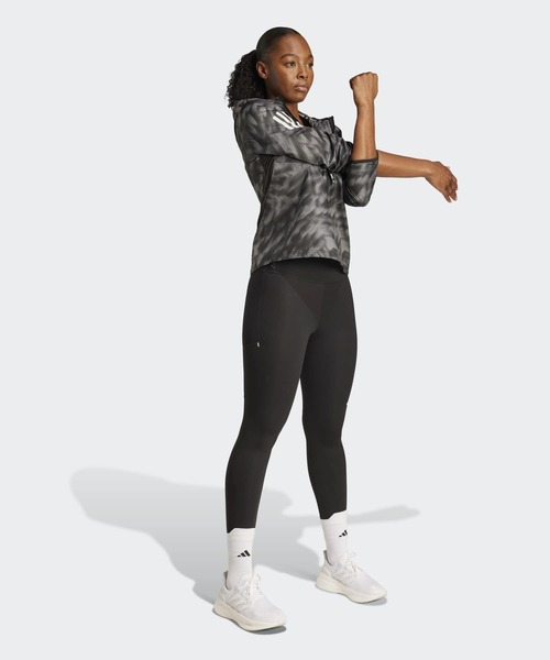 adidas(アディダス)の「オウン ザ ラン総柄プリントジャケット / アディダス adidas(その他アウター・レディース・グレー・MEDIUM/LARGE/SMALL/X-LARGE)」の5枚目の写真