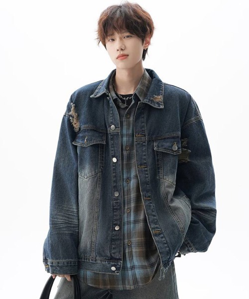 neos（ネオス）の「【neos】ユニセックス ダメージ加工 ヴィンテージウォッシュ チェック切替 ルーズ デニム ジャケット メンズ レディース（デニムジャケット・メンズ・ブラック/ブルー・MEDIUM/LARGE/X-LARGE）」の2枚目の写真