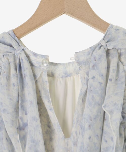 MAJESTIC LEGON（マジェスティックレゴン）の「アメスリフリルリボンミニワンピース（ワンピース・レディース・アイボリー/ブルー系その他2/ホワイト系その他2/グレー・MEDIUM）」の10枚目の写真