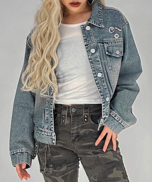 MATU:TA（マトゥータ）の「BAYSTARS DENIM JACKET / デニムジャケット ジージャン オーバーサイズ 秋アウター ミドル丈 ワッペン 刺繍ロゴ 野球観戦コーデ [横浜 DeNA BAYSTARS 公式ライセンス商品]（デニムジャケット・レディース・ブルー・FREE）」の9枚目の写真