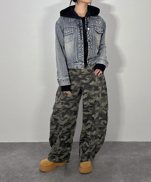 MATU:TA（マトゥータ）の「BAYSTARS DENIM JACKET / デニムジャケット ジージャン オーバーサイズ 秋アウター ミドル丈 ワッペン 刺繍ロゴ 野球観戦コーデ [横浜 DeNA BAYSTARS 公式ライセンス商品]（デニムジャケット・レディース・ブルー・FREE）」の11枚目の写真