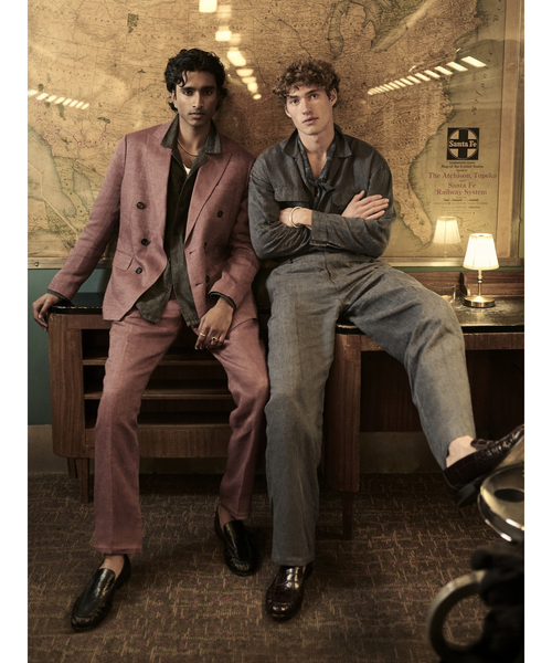 Banana Republic(バナナリパブリック)の「リラックスフィット リネン リゾートシャツ(シャツ/ブラウス・メンズ・チャコールグレー/ブルー・XL/L/M/S)」の6枚目の写真