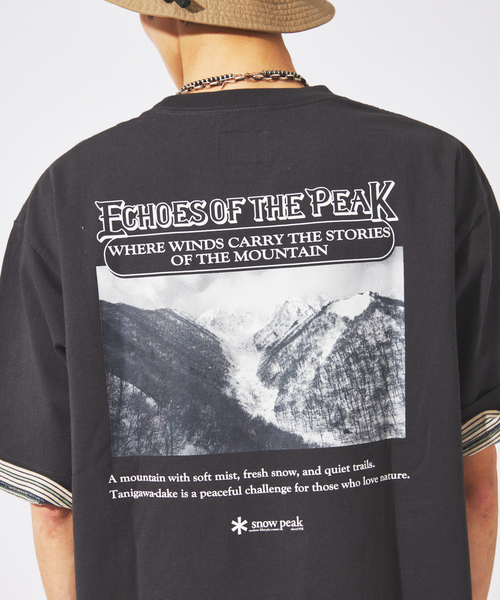 Snow Peak(スノーピーク)の「snow peak / スノーピーク 別注 谷川岳 プリント Tシャツ(Tシャツ/カットソー・メンズ・ブラック系その他/ストーン・X-LARGE/LARGE/MEDIUM)」の1枚目の写真