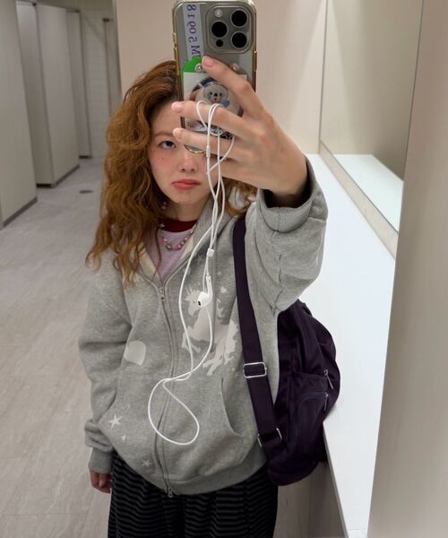 AMESWORLDWIDE（アメスワールドワイド）の「UNICORN DRAWING HOODIE ZIP-UP GREY（パーカー・レディース・その他・FREE）」の14枚目の写真