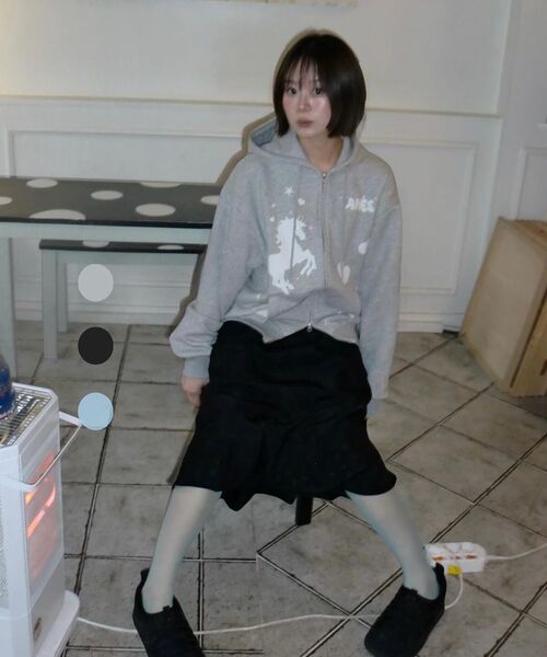 AMESWORLDWIDE（アメスワールドワイド）の「UNICORN DRAWING HOODIE ZIP-UP GREY（パーカー・レディース・その他・FREE）」の18枚目の写真