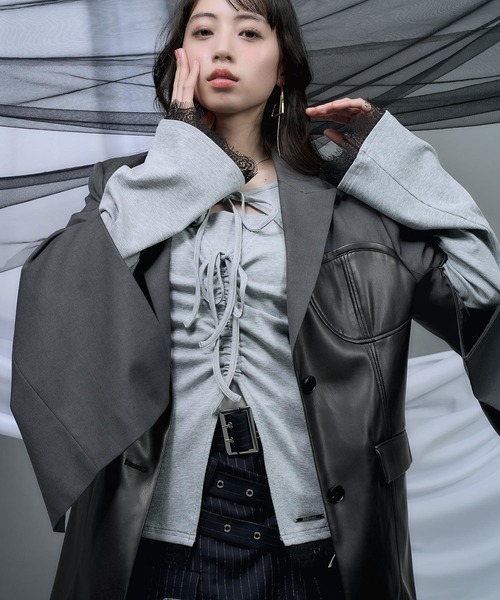 HARE（ハレ）の「【NANA×HARE】コルセットデザインフェイクレザージャケット（テーラードジャケット・レディース・グレー/ブラック・SMALL/MEDIUM）」の6枚目の写真