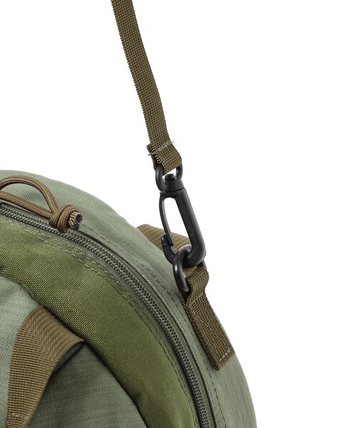 BRIEFING（ブリーフィング）の「【別注】BRIEFING / ヘルメット バッグ ”OLIVE”（ショルダーバッグ・レディース・オリーブ・ONE SIZE）」の7枚目の写真