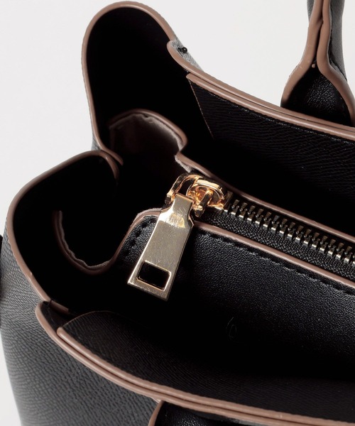 mysty woman（ミスティウーマン）の「ロックベルトSBAG 681246（ショルダーバッグ・レディース・ブラック/アイボリー・FREE）」の22枚目の写真