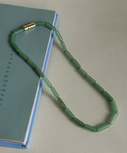 A part by(アパートバイ)の「テンネンセキネックレス(ネックレス・レディース・グリーン/ブラック/オフホワイト・FREE)」の3枚目の写真