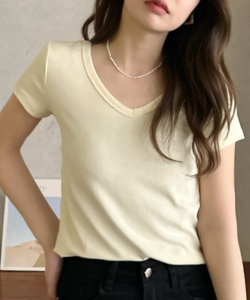 Eclat one(エクラワン)の「【Eclat one】Vネック コンパクト丈 半袖 カットソー(Tシャツ/カットソー・レディース・イエロー/グレー/ホワイト/ブラック・FREE)」の7枚目の写真