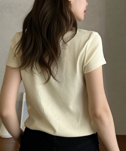 Eclat one(エクラワン)の「【Eclat one】Vネック コンパクト丈 半袖 カットソー(Tシャツ/カットソー・レディース・イエロー/グレー/ホワイト/ブラック・FREE)」の12枚目の写真
