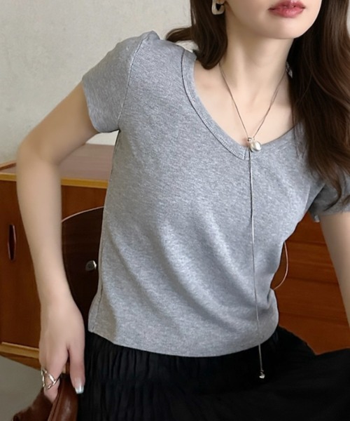 Eclat one(エクラワン)の「【Eclat one】Vネック コンパクト丈 半袖 カットソー(Tシャツ/カットソー・レディース・イエロー/グレー/ホワイト/ブラック・FREE)」の15枚目の写真
