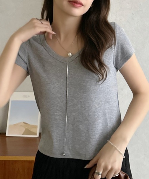 Eclat one(エクラワン)の「【Eclat one】Vネック コンパクト丈 半袖 カットソー(Tシャツ/カットソー・レディース・イエロー/グレー/ホワイト/ブラック・FREE)」の17枚目の写真