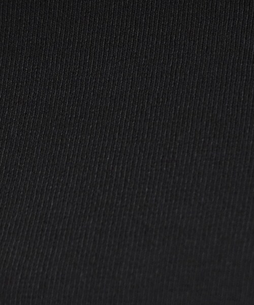 SHOO・LA・RUE(シューラルー)の「【毎日洗える/S-LL】上半身がすっきり見える 多機能5分袖ニット(ニット/セーター・レディース・ブルー系その他/チャコール/レッド系9/ダークブラウン/ナチュラル/ホワイト系5/ブラック/スモーキーグリーン系/ネイビー系5・01/02/03/04)」の14枚目の写真