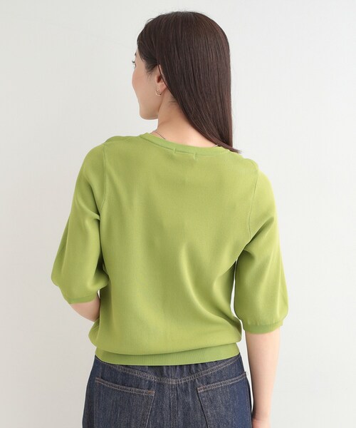 SHOO・LA・RUE(シューラルー)の「【毎日洗える/S-LL】上半身がすっきり見える 多機能5分袖ニット(ニット/セーター・レディース・ブルー系その他/チャコール/レッド系9/ダークブラウン/ナチュラル/ホワイト系5/ブラック/スモーキーグリーン系/ネイビー系5・01/02/03/04)」の16枚目の写真