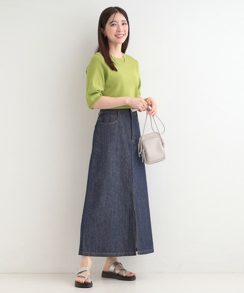 SHOO・LA・RUE(シューラルー)の「【毎日洗える/S-LL】上半身がすっきり見える 多機能5分袖ニット(ニット/セーター・レディース・ブルー系その他/チャコール/レッド系9/ダークブラウン/ナチュラル/ホワイト系5/ブラック/スモーキーグリーン系/ネイビー系5・01/02/03/04)」の17枚目の写真