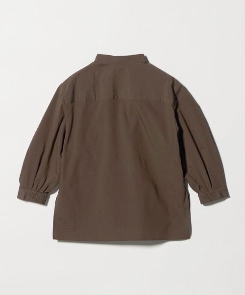 UNITED ARROWS(ユナイテッドアローズ)の「NALYA バンドカラー シャツ(シャツ/ブラウス・レディース・その他1/オフホワイト/ダークブラウン・FREE)」の19枚目の写真