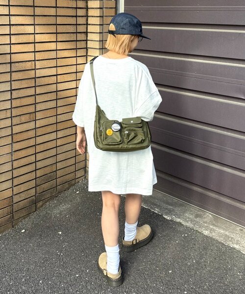 CIAOPANIC TYPY（チャオパニックティピー）の「【UNISEX】メニーポケットショルダーBAG（ショルダーバッグ・レディース・ブラック/カーキ・ONE SIZE）」の8枚目の写真