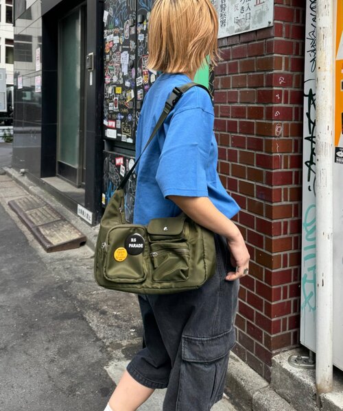 CIAOPANIC TYPY（チャオパニックティピー）の「【UNISEX】メニーポケットショルダーBAG（ショルダーバッグ・レディース・ブラック/カーキ・ONE SIZE）」の10枚目の写真
