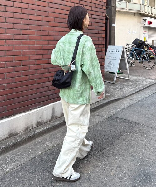 CIAOPANIC TYPY（チャオパニックティピー）の「【UNISEX】メニーポケットショルダーBAG（ショルダーバッグ・レディース・ブラック/カーキ・ONE SIZE）」の20枚目の写真