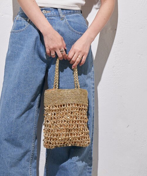 CIAOPANIC TYPY(チャオパニックティピー)の「:【2WAYで使用可能!】チェーン付き手編みスパンコールBAG(ショルダーバッグ・レディース・シルバー/ゴールド/ダークグレー・ONE SIZE)」の3枚目の写真