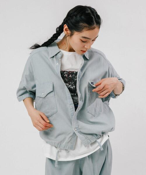 Wrangler(ラングラー)の「『別注』Wrangler×EKAL ライトデニムワークシャツ(シャツ/ブラウス・レディース・ライトブルー/インディゴブルー・FREE)」の8枚目の写真