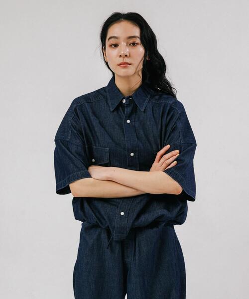 Wrangler(ラングラー)の「『別注』Wrangler×EKAL ライトデニムワークシャツ(シャツ/ブラウス・レディース・ライトブルー/インディゴブルー・FREE)」の16枚目の写真