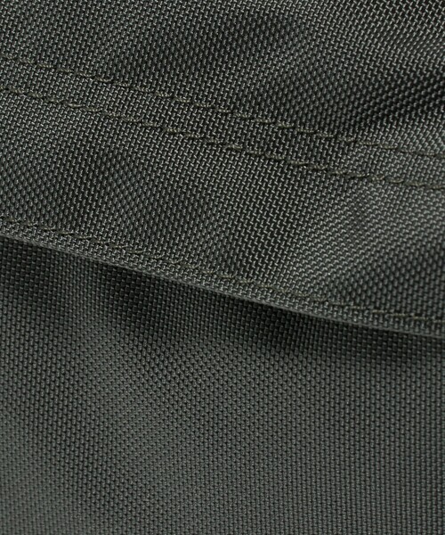 UNITED ARROWS(ユナイテッドアローズ)の「【別注】<LC by LOWERCASE>DAYPACK LC02/バックパック(バックパック/リュック・メンズ・ダークグレー・FREE)」の6枚目の写真