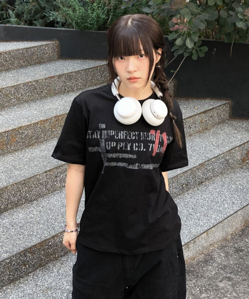 KICHUL(キチョル)の「71-Node T-shirt (Black)(Tシャツ/カットソー・レディース・その他・LARGE/MEDIUM/SMALL)」の1枚目の写真