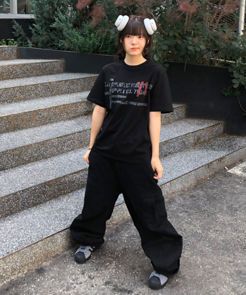 KICHUL(キチョル)の「71-Node T-shirt (Black)(Tシャツ/カットソー・レディース・その他・LARGE/MEDIUM/SMALL)」の2枚目の写真