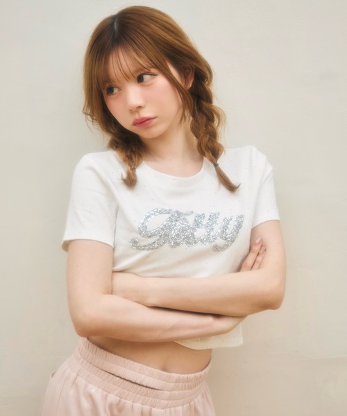 TITTY&CO.(ティティーアンドコー)の「ラインストーン半袖Tee(Tシャツ/カットソー・レディース・ライトブルー/ブラック/ブラウン/ピンク/ホワイト/グレー/ベージュ/チャコールグレー・FREE)」の1枚目の写真