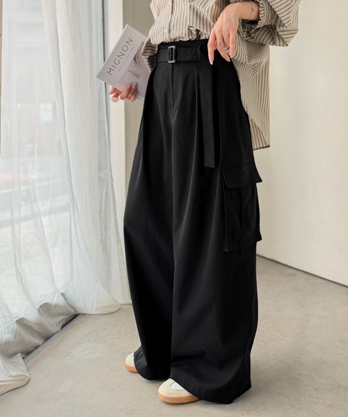 classicalelf(クラシカルエルフ)の「一着で、ラフなのにキレイを叶える◎2タックロングベルト付きカーゴパンツ(カーゴパンツ・レディース・ブラック/チャコール/ブラウン・LARGE/X-LARGE/SMALL/MEDIUM)」の6枚目の写真