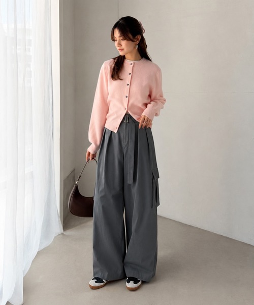 classicalelf(クラシカルエルフ)の「一着で、ラフなのにキレイを叶える◎2タックロングベルト付きカーゴパンツ(カーゴパンツ・レディース・ブラック/チャコール/ブラウン・LARGE/X-LARGE/SMALL/MEDIUM)」の16枚目の写真