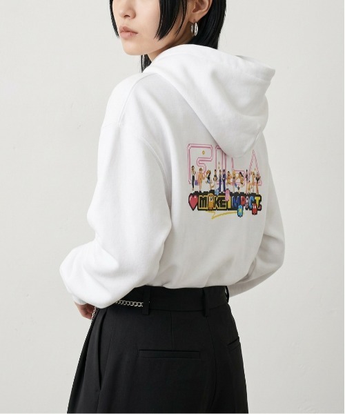 FILA（フィラ）の「アイ MAKE IMP@CT！×FILA / SWEAT HOODIE / スウェットフーディー（スウェット・レディース・ブラック/ホワイト・XL/L/M）」の2枚目の写真