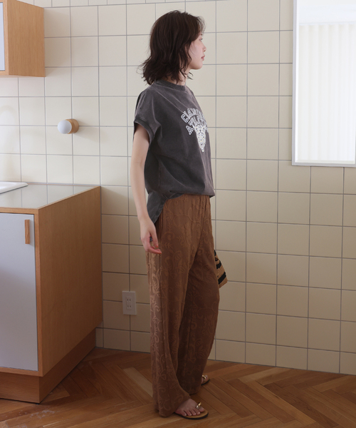 Champion(チャンピオン)の「Champion/チャンピオン SLOBE別注 フレンチスリーブロゴTシャツ(Tシャツ/カットソー・レディース・チャコールグレー/ブラウン/ネイビー・FREE)」の6枚目の写真