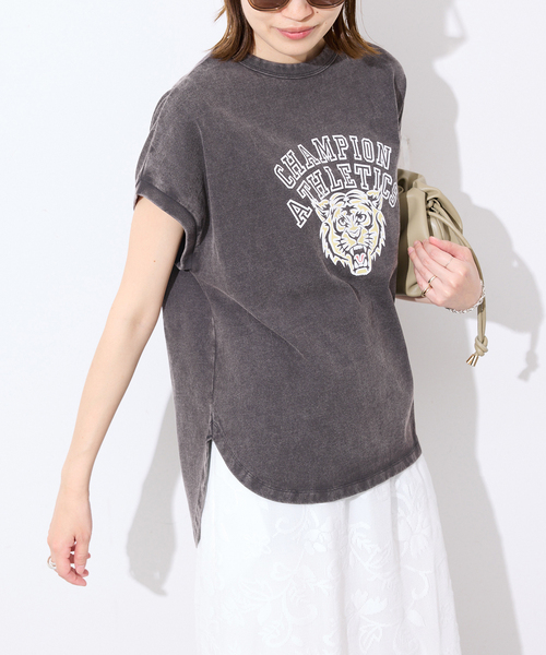Champion(チャンピオン)の「Champion/チャンピオン SLOBE別注 フレンチスリーブロゴTシャツ(Tシャツ/カットソー・レディース・チャコールグレー/ブラウン/ネイビー・FREE)」の22枚目の写真