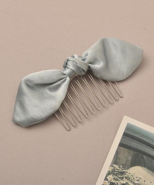 Mayree(メイリー)の「【float】リボン ヘアコーム【6色展開】(その他ヘアアクセサリー・レディース・ブルー/ホワイト/ブラック/ブラウン/ピンク/グリーン・FREE)」の9枚目の写真