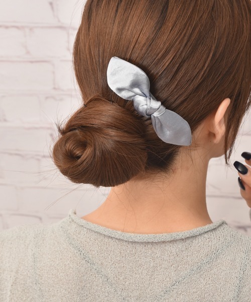 Mayree(メイリー)の「【float】リボン ヘアコーム【6色展開】(その他ヘアアクセサリー・レディース・ブルー/ホワイト/ブラック/ブラウン/ピンク/グリーン・FREE)」の10枚目の写真