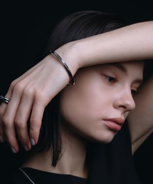 CENE（セネ）の「【CENE】セネ/スカルプツイストバングル（ブレスレット）」