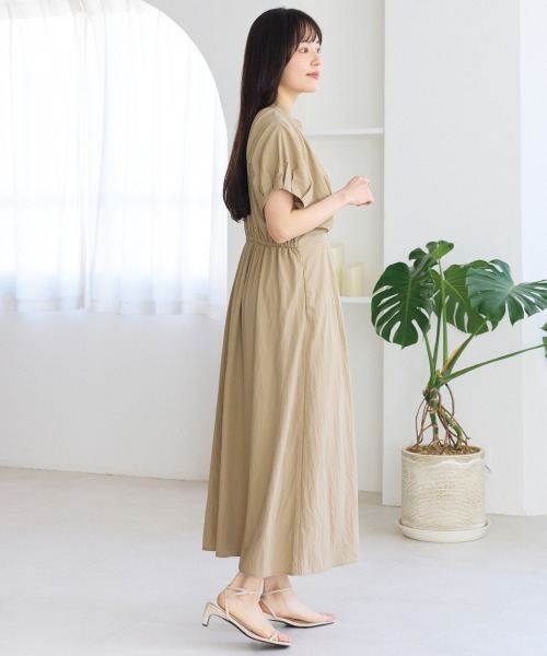 LAVEANGE(ラビアンジェ)の「ウエストタックスキッパーワンピース(ワンピース・レディース・ベージュ/ブラック・3L/4L/5L/M/LL)」の12枚目の写真