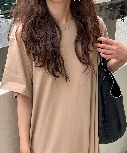 Doula Doula（ドゥーラドゥーラ）の「ボリュームロング丈Tシャツワンピース（ワンピース・レディース・モカ/ブルー/ブラック/ホワイト・FREE）」の12枚目の写真