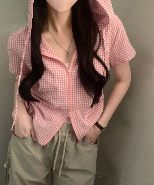 LYEON(リヨン)の「サイドシャーリングダブルジップチェックフーディー(パーカー・レディース・グレー/ピンク・FREE)」の3枚目の写真
