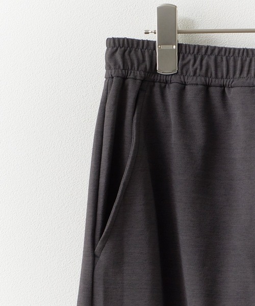 THOUSAND MILE(サウザンドマイル)の「THOUSAND MILE/サウザンドマイル GATHERED HEM T-SHIRT&SKIRT SET 2026年 夏 夏服(セットアップ・レディース・ブラック/ブラウン/ホワイト×ブラック・FREE)」の11枚目の写真