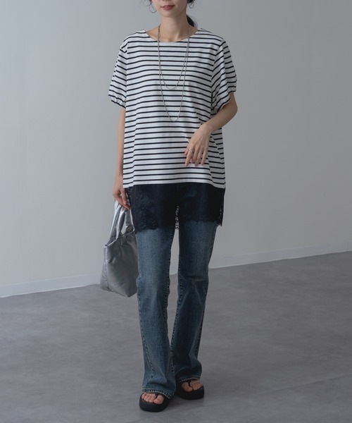 ANNA LUNA(アンナルナ)の「【ANNA LUNA】 1枚で完成◎ 裾レース ボーダー プルオーバー!(Tシャツ/カットソー・レディース・オフホワイト/ブラック・MEDIUM)」の3枚目の写真